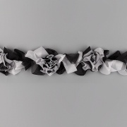 Кружево из капроновой ленты на резинке, ширина 45 мм, цвет черный+белый (19), намотка 10 ярдов           