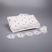 Кружево "Цветочное", ширина 50 мм, цвет белый, стразы белые, намотка 10 ярдов