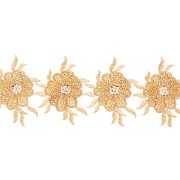 Кружево на сетке с цветочным орнаментом, расшитое пайетками и микробисером, вширина 75 мм, цвет золотой, намотка 10 ярдов 