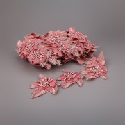 Кружево "Цветочное", воздушная цветочная гирлянда с белой стразой в середине цветка, ширина 80 мм, намотка 10 ярдов, цвет грязно-розовый 