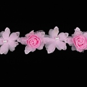 Кружево "Цветочное", нежная цветочная гиирлянда из объемных капроновых и фоамирановых цветов с бусиной в середине цветка,  ширина 45 мм, цвет розовый, намотка 10 ярдов