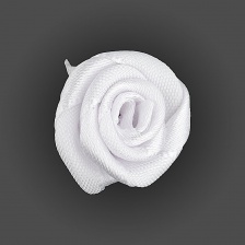 Цветочек из атласной ленты, белый, размер 20 мм