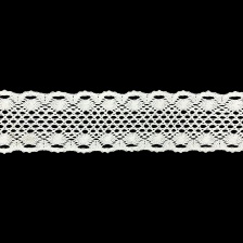 Кружево вязаное плетеное, ширина 70 мм, цвет молочный, намотка 15 ярдов