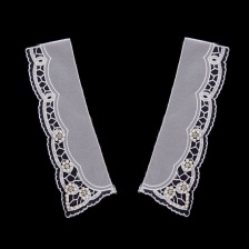 Воротник пришивной двухслойный из капрона с вышивкой, украшенной стразами и бусинами, размер 225х70 мм 