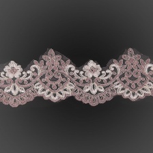 Кружево гипюр, ширина 115 мм, намотка 15 ярдов, цвет шмпань+грязно-розовый
