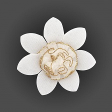 Цветочек из атласной и капроновой ленты, белый, диаметр 60 мм