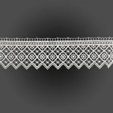 Кружево ажурное, тонкая красивая гирлянда с геометрическим узором и резнымкраем, ширина 75 мм, цвет кипенно-белый, намотка 15 ярдов