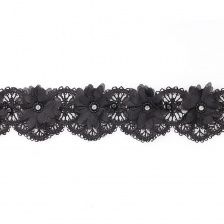 Кружево ажурное с объемными цветами в цвет кружева, украшено черными бусинами и белыми стразами, ширина 50 мм, намотка 10 ярдов, цвет черный 