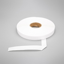 Паутинка клеевая белая на бумажной основе, ширина 20 мм, намотка 100 ярдов