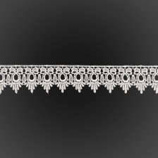 Кружево ажурное с причудливым узором и фестонами по краю, ширина 55 мм, цвет белый, намотка 15 ярдов