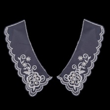 Воротник пришивной из тонкого капрона с цветочной вышивкой, украшенный стразами, размер 200x80 мм