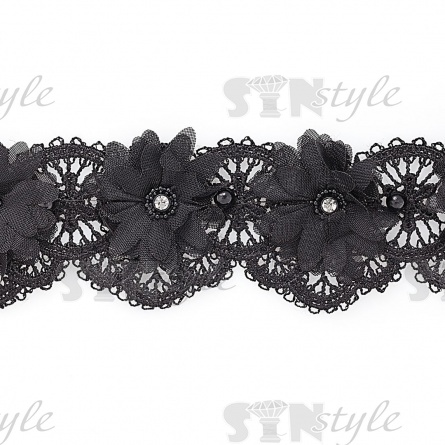 Кружево ажурное с объемными цветами в цвет кружева, украшено черными бусинами и белыми стразами, ширина 50 мм, намотка 10 ярдов, цвет черный  фото 2