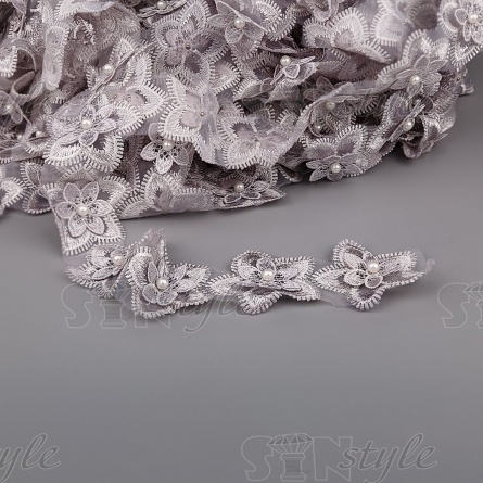 Кружево "Цветочки" украшено бусиной, на капроновой ленте, ширина 55 мм, цвет серый, намотка 20 ярдов фото 1
