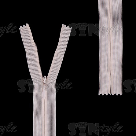 Молния спираль, тип 3, потайная, неразъемная, основа капрон, длина 50 см, цвет 123 (шампань), бегунок цвета основы фото 1