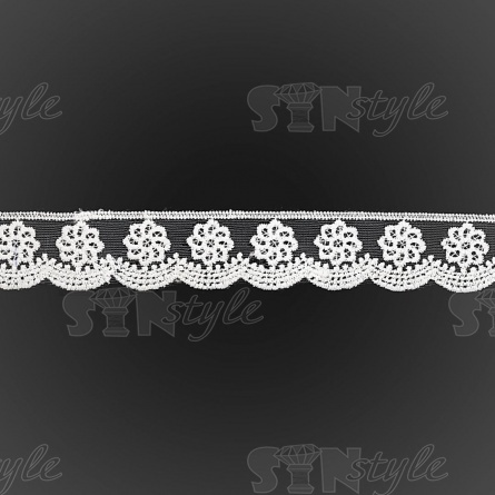 Кружево на сетке белого цвета с белой вышивкой, ширина 35 мм, намотка 15 ярдов фото 2