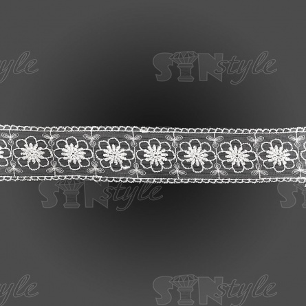 Кружево на сетке белого цвета с белой вышивкой, ширина 60 мм, намотка 15 ярдов фото 1