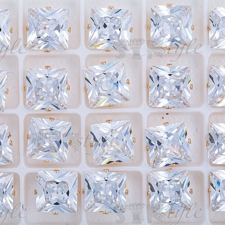 Стразы пришивные стеклянные в цапах, форма квадрат, цвет золото+белый прозрачный, размер 10*10 мм фото 3