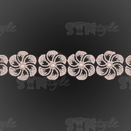 Кружево "Цветочки" на капроновой ленте, ширина 35 мм, цвет персиковый+белые бусины, намотка 20 ярдов фото 3