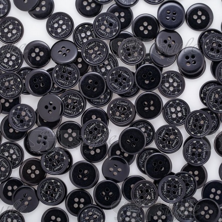 Пуговица пластиковая на четыре прокола, размер 24L, цвет черный/серый фото 4