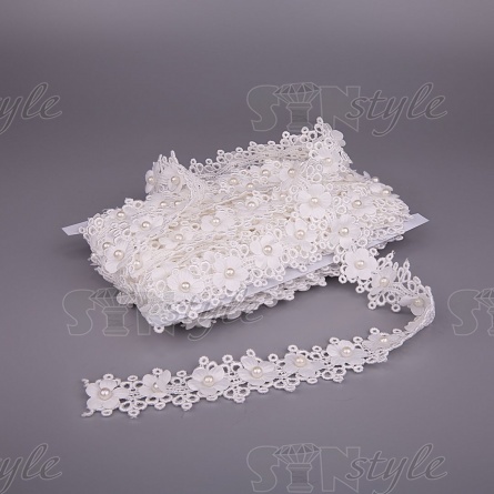 Кружево ажурное с цветами и бусинами, ширина 30 мм, намотка 10 ярдов, цвет белый фото 3