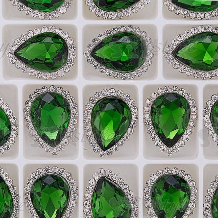 Стразы пришивные стеклянные в оправе, форма капля, цвет серебро+зеленый+белый, размер 10х14 мм, 112 шт/уп  фото 3