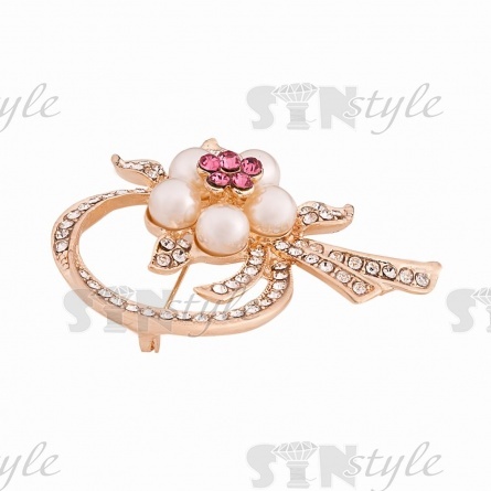 Брошь металлическая со стразами, застежка булавка, цвет золото+белые/розовые стразы, белые бусины, размер 48х56 мм фото 2