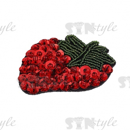 Аппликация "Клубника" с элементами из бисера, размер 65х70 мм фото 2