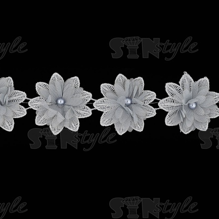 Цветочное кружево, декорированное объемными цветами и бусинами в цвет кружева, ширина 50 мм, цвет серый, намотка 10 ярдов фото 1