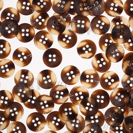 Пуговица пластиковая на четыре прокола, размер 24L, цвет коричневый фото 1