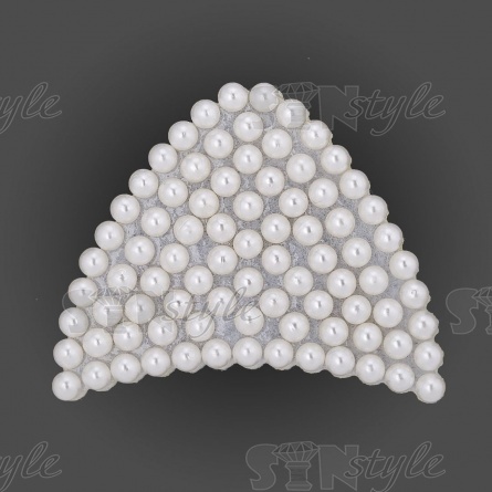 Аппликация "Ушки" из страз, на фетровой основе, размер 52 мм х 42 мм, цвет белый + белые бусины фото 1