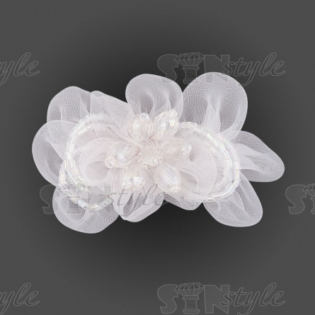 Аппликация с элементами из бисера, цвет белый, украшена бисером разного размера, размер 70х50 мм фото 1