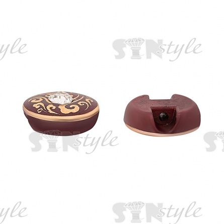 Пуговица пластиковая на полуножке, размер 20L, круглой формы, цвет бордовый, золотой арнамент, белая страза фото 2