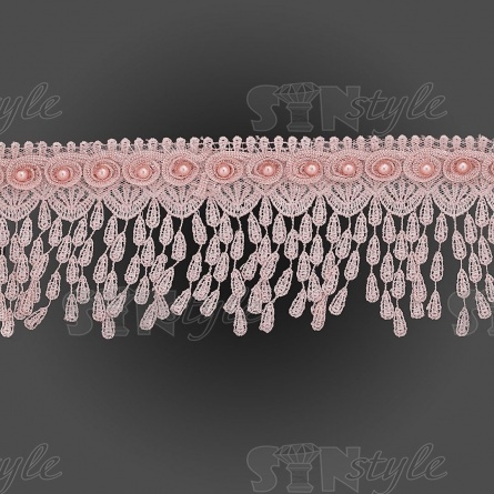 Тонкое ажурное кружево, украшенное бусинами, по нижнему краю нежная бахрома в форме капель, намотка 15 ярдов, ширина 90 мм, цвет грязно-розовый  фото 1