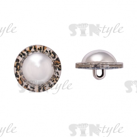 Пуговица пластиковая на ножке, в форме полусферы белого цвета, по краю ободок с анималистичным принтом, размер 36L фото 1