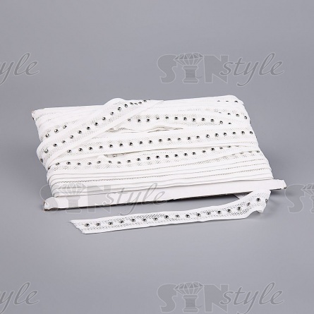 Тесьма отделочная эластичная с клепками, цвет белый, ширина 25 мм, намотка 15 ярдов  фото 1