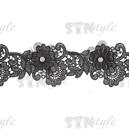 Тонкое ажурное кружево, декорированное объемными цветами и стразами, ширина 55 мм, цвет черный/стразы белые, намотка 15 ярдов  фото 1