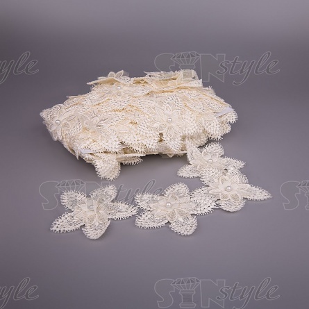 Кружево Цветочное с бусинами в цвет кружева, намотка 10 ярдов, ширина 80 мм, цвет шампань фото 1