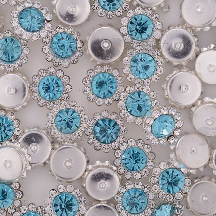 Стразы пришивные стеклянные в оправе, форма цветок, цвет серебро+бирюза+белый, диаметр 12 мм фото 3