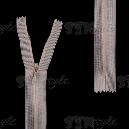 Молния спираль, тип 3, потайная, неразъемная, основа капрон, длина 50 см, цвет 306 (светло-бежевый), бегунок цвета основы фото 1