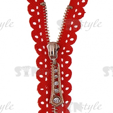 Молния металлическая, тип 3, неразъемная, длина 18 см, цвет 162 (красный), звенья золотистые, бегунок золотистого цвета со стразами фото 2