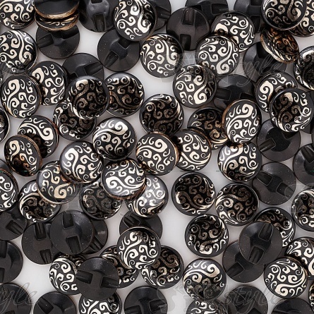 Пуговица пластиковая на полуножке, размер 28L, черная основа с золотым орнаментом фото 3