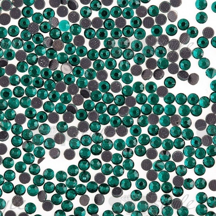 Стразы термоклеевые стеклянные SS10, форма круг, цвет зеленый (921) фото 1