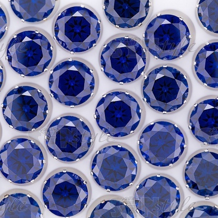 Стразы пришивные стеклянные в цапах, форма круг, цвет серебро+синий, диаметр 12 мм фото 3