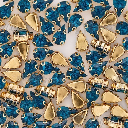 Стразы пришивные акриловые в цапах, форма капля, цвет золото+бирюза, размер 6х10мм, 200 шт/уп. фото 3