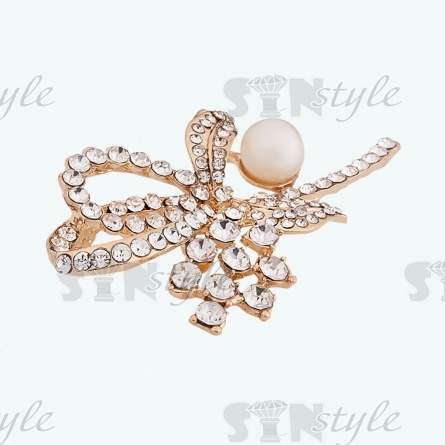 Брошь металлическая со стразами, застежка булавка, цвет золото+белые стразы+белая бусина,размер 40х63 мм фото 2