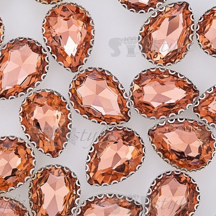 Стразы пришивные, стеклянные в оправе, форма капля, цвет серебро+персик, размер 10х14 мм фото 4