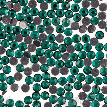 Стразы термоклеевые стеклянные SS10, форма круг, цвет зеленый (921) фото 2