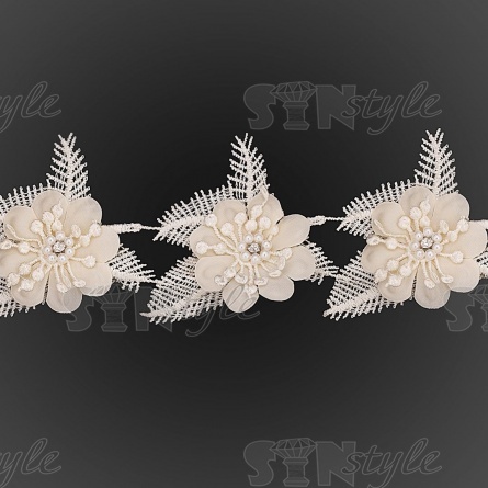 Кружево "Цветочное", воздушная цветочная гирлянда с белой стразой в середине цветка, ширина 80 мм, намотка 10 ярдов, цвет шампань  фото 2