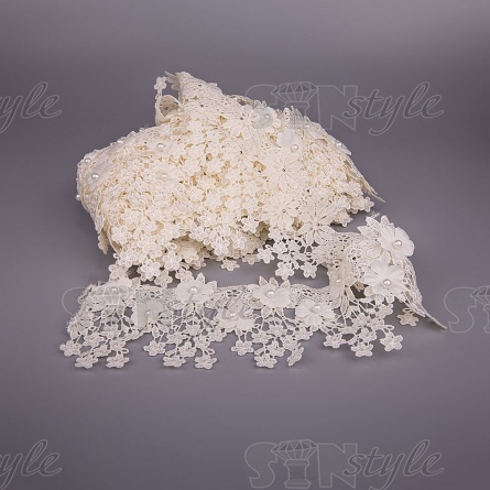 Кружево ажурное с отделкой бусинами и цветами, ширина 90 мм, цвет шампань, намотка 10 ярдов фото 3