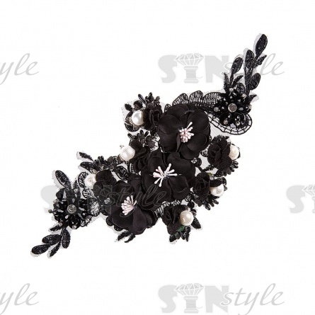 Аппликация кружевная синтетическая пришивная, объемная цвветочная аппликация, расшитая стразами и бусинами, размер 150х330 мм фото 1